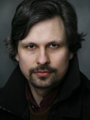 MS7967SPOTLIGHTcropcomb