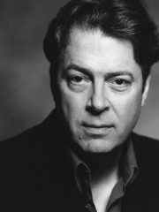 Roger-Allam-pic-1cccom